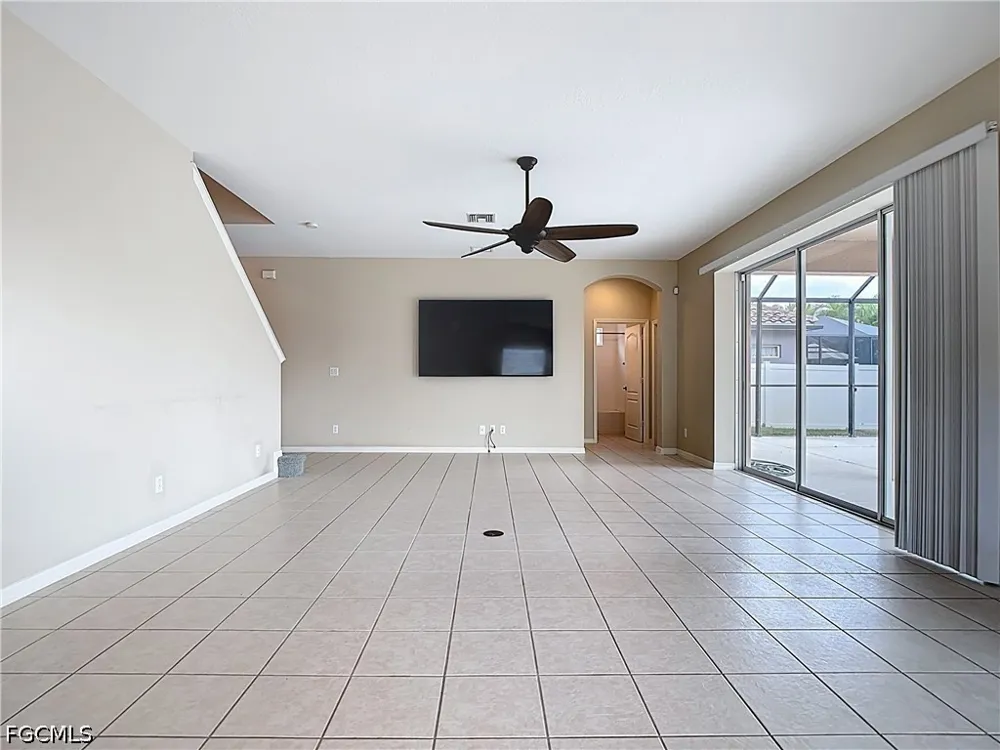 Via Piazza Loop Fort Myers, FL 33905