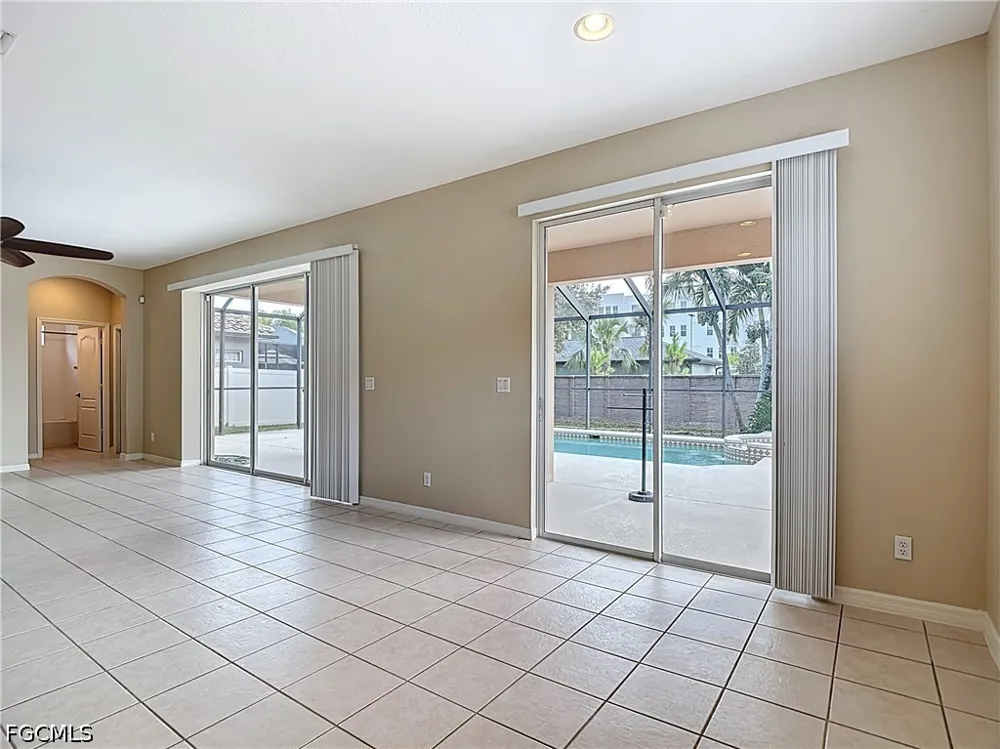 Via Piazza Loop Fort Myers, FL 33905