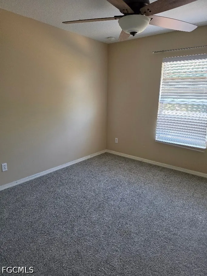 Via Piazza Loop Fort Myers, FL 33905