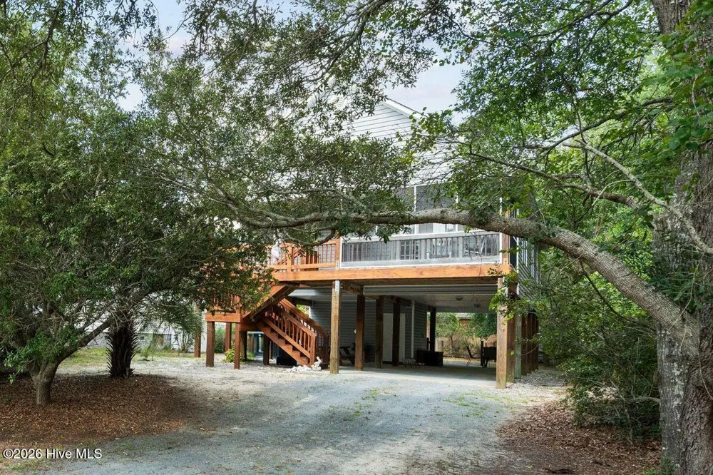 143 NE 4th Street Oak Island, NC 28465