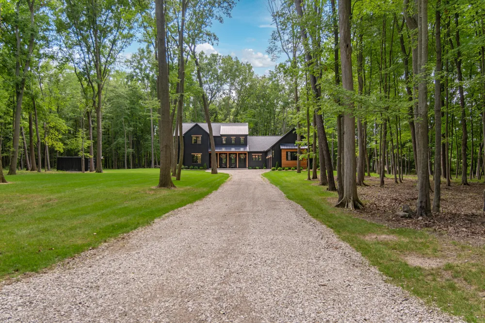 821 Hidden Creek Court Dexter, MI 48130