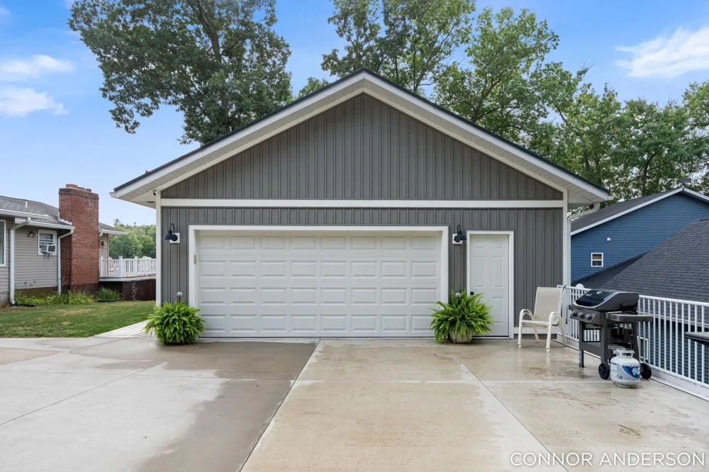 8681 Horsehead Lake Drive Rodney, MI 49342