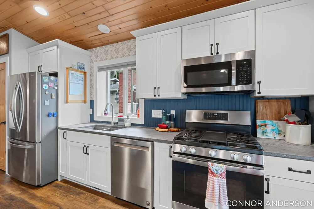 8681 Horsehead Lake Drive Rodney, MI 49342