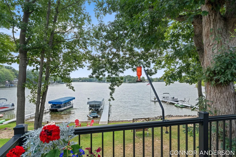 8681 Horsehead Lake Drive Rodney, MI 49342