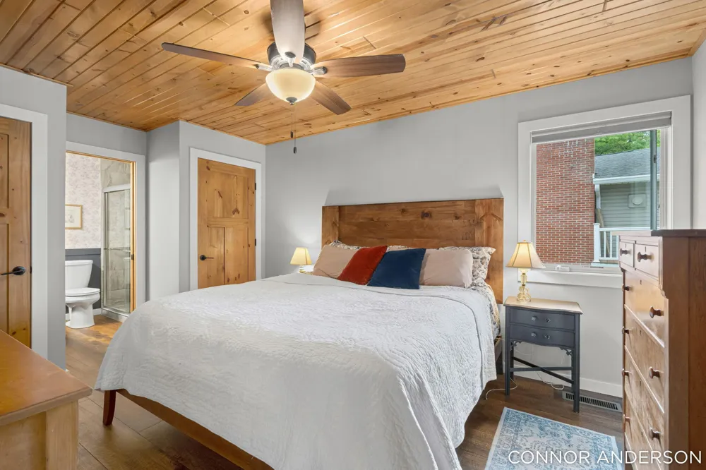 8681 Horsehead Lake Drive Rodney, MI 49342