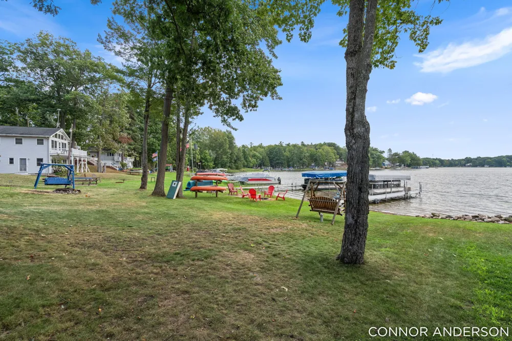 8681 Horsehead Lake Drive Rodney, MI 49342