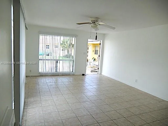 2724 NE 32nd St #1 Fort Lauderdale, FL 33306
