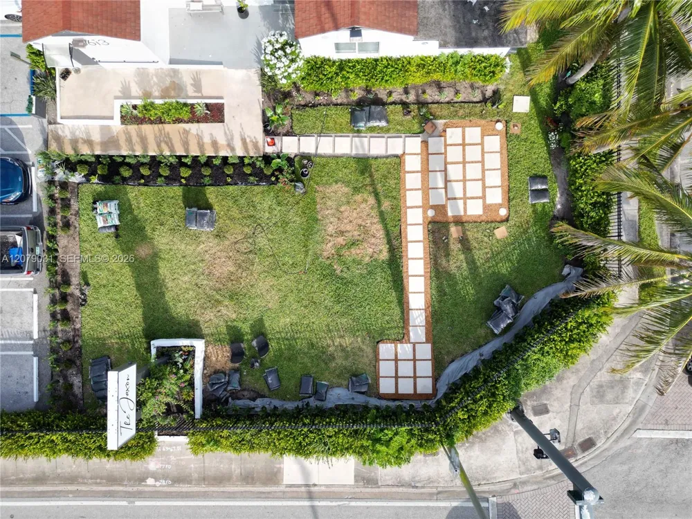 3613 Broadway West Palm Beach, FL 33407