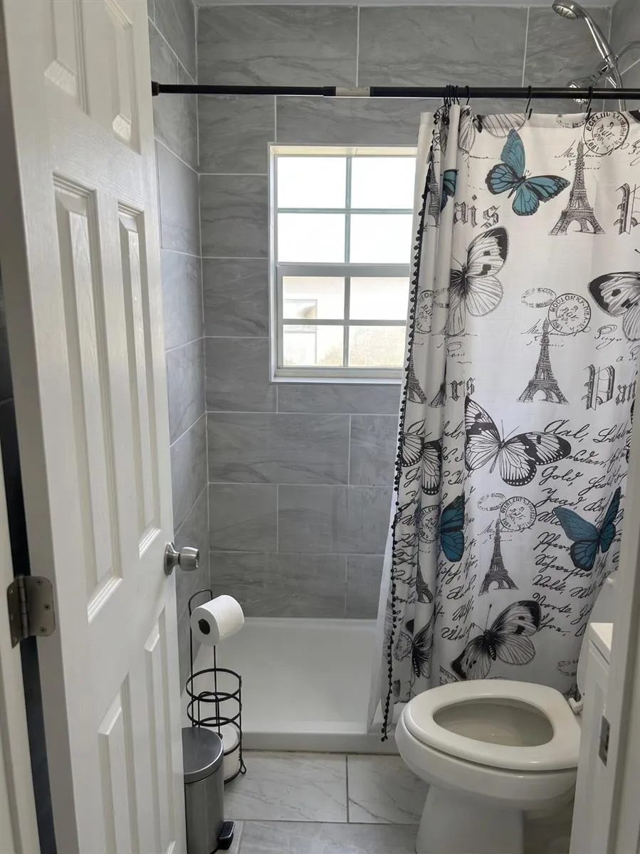 112 SW 67TH AVENUE Pembroke Pines, FL 33023