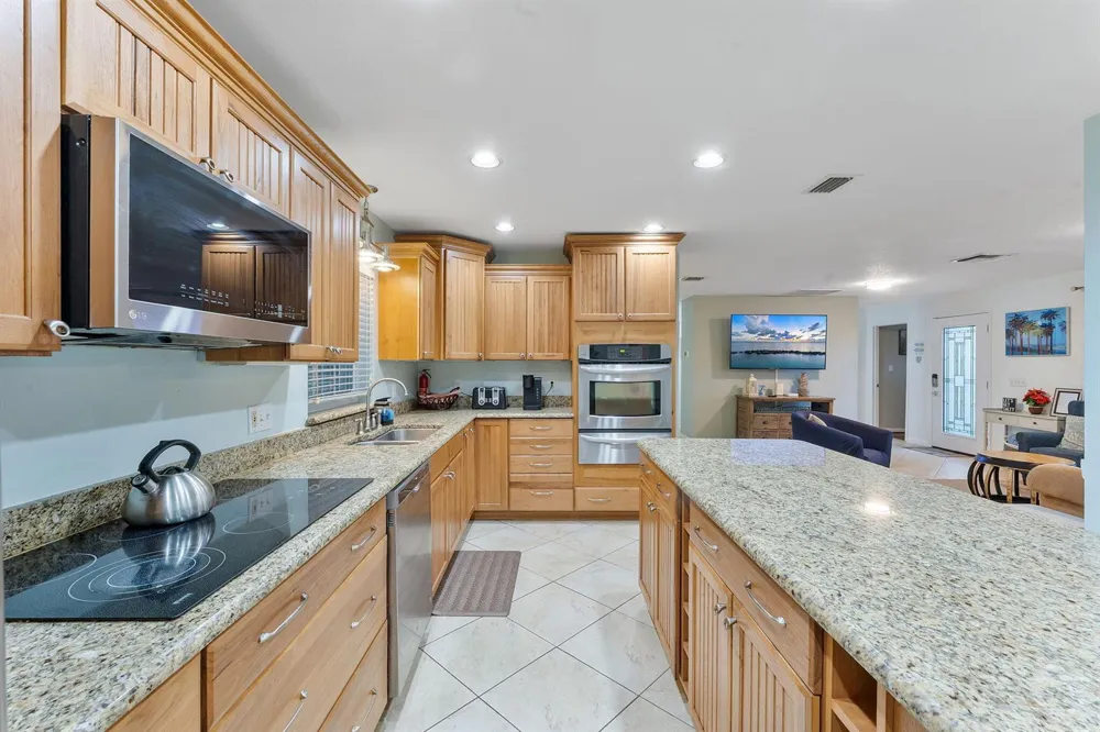 1577 THUMB POINT DRIVE Fort Pierce, FL 34949