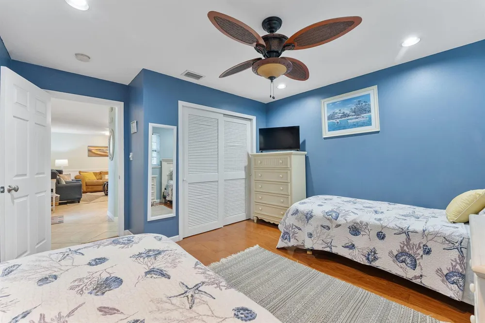 1577 THUMB POINT DRIVE Fort Pierce, FL 34949