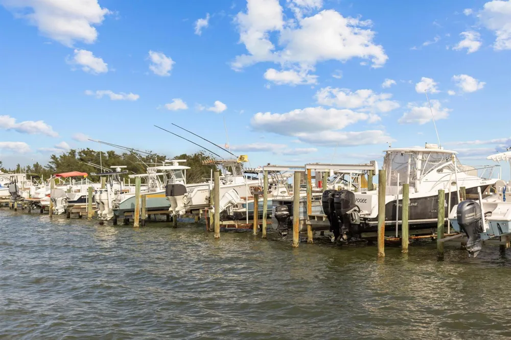 1654 CENTRAL AVENUE Sebastian, FL 32958