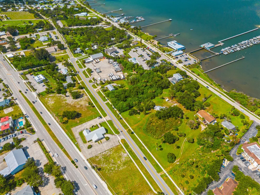 1654 CENTRAL AVENUE Sebastian, FL 32958