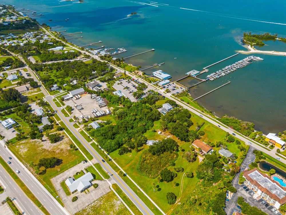 1654 CENTRAL AVENUE Sebastian, FL 32958