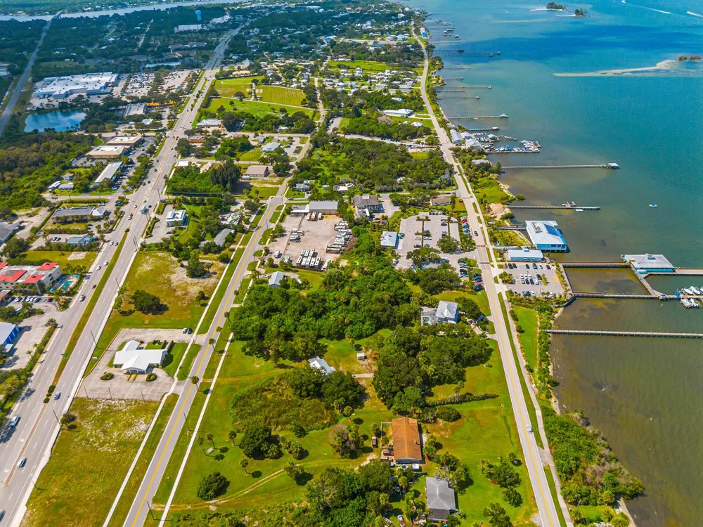 1654 CENTRAL AVENUE Sebastian, FL 32958