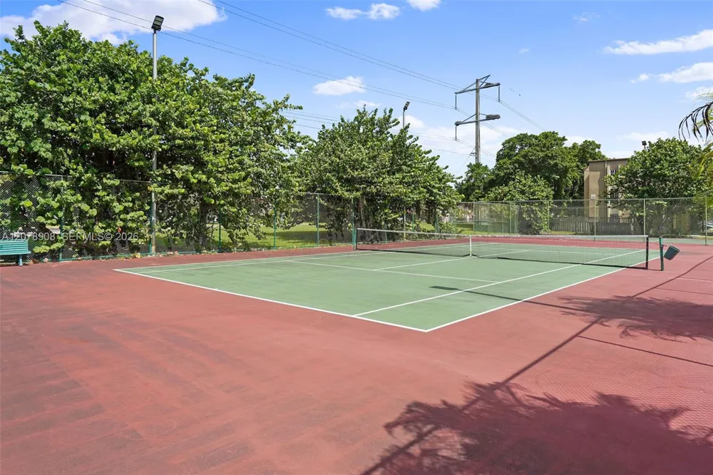 4910 NW 79th Ave #201 Doral, FL 33166