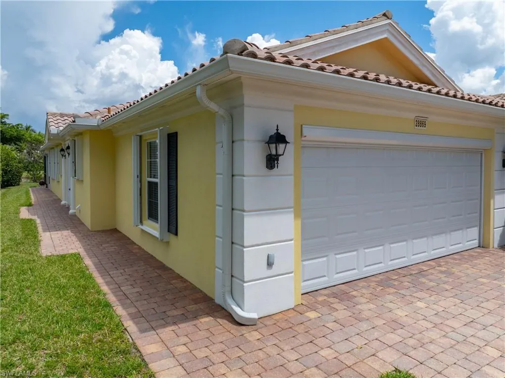 28869 Vermillion Lane Bonita Springs, FL 34135