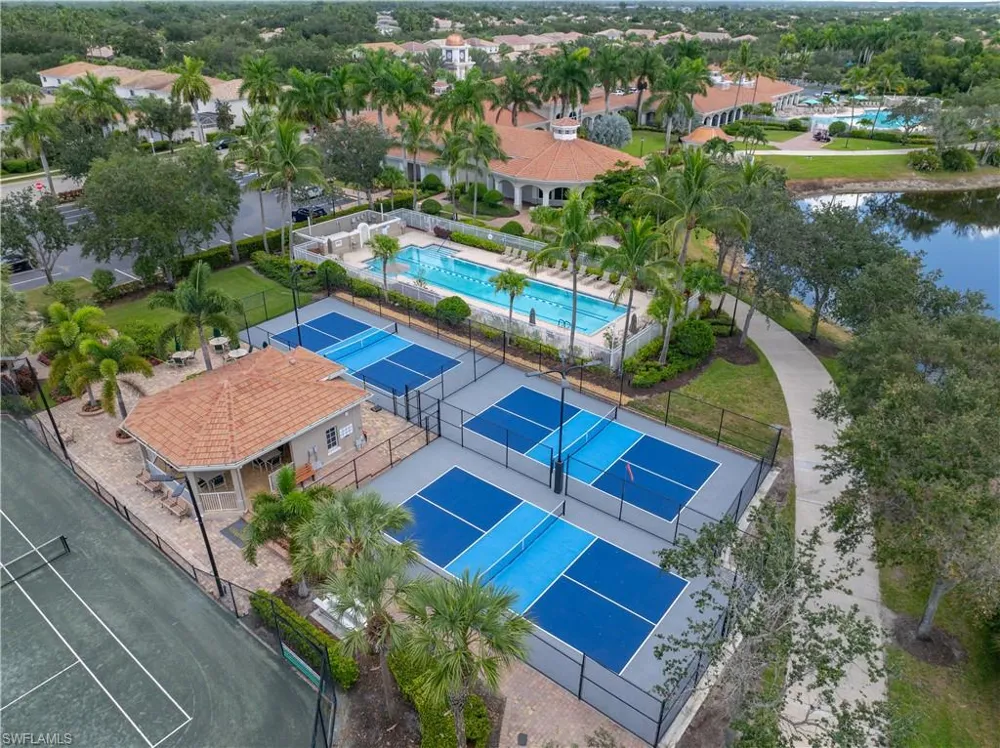 28869 Vermillion Lane Bonita Springs, FL 34135