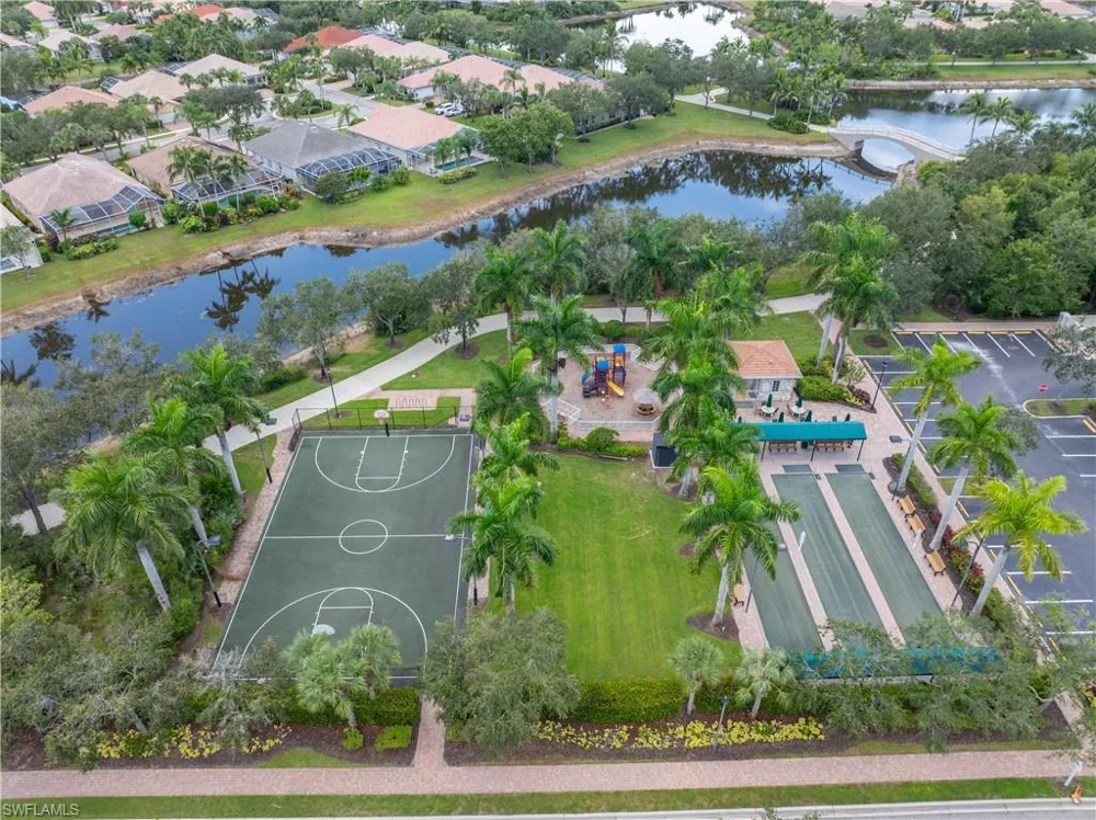 28869 Vermillion Lane Bonita Springs, FL 34135