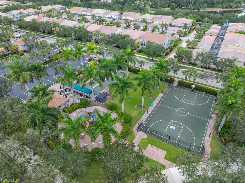 28869 Vermillion Lane Bonita Springs, FL 34135