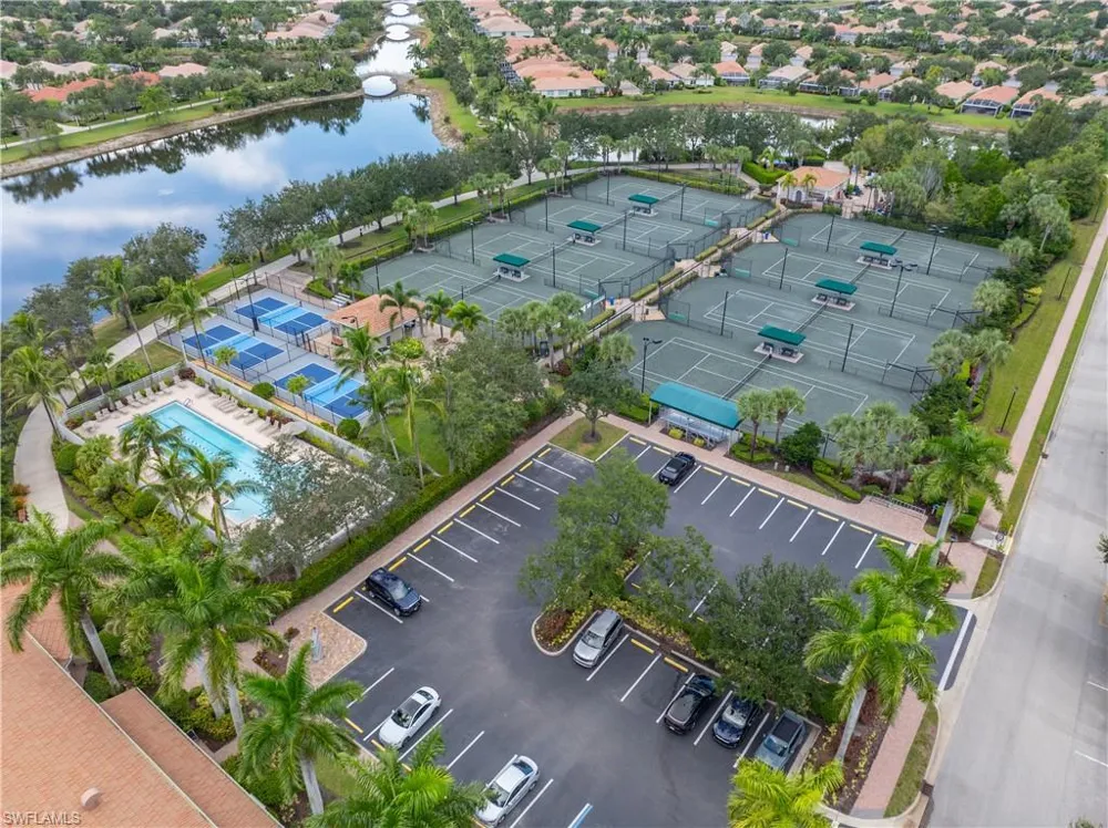 28869 Vermillion Lane Bonita Springs, FL 34135
