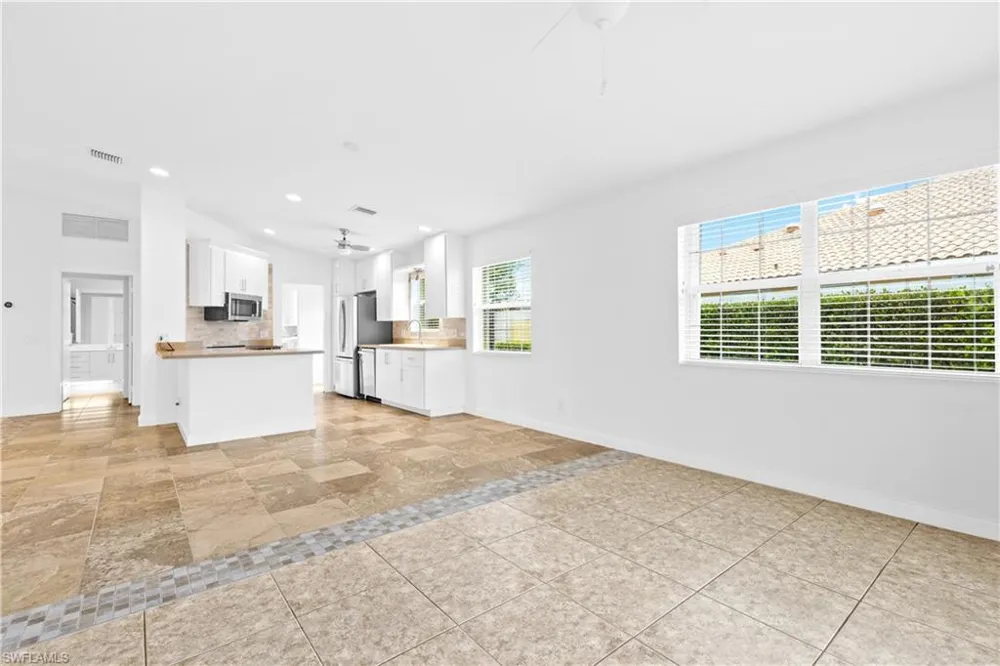 28869 Vermillion Lane Bonita Springs, FL 34135