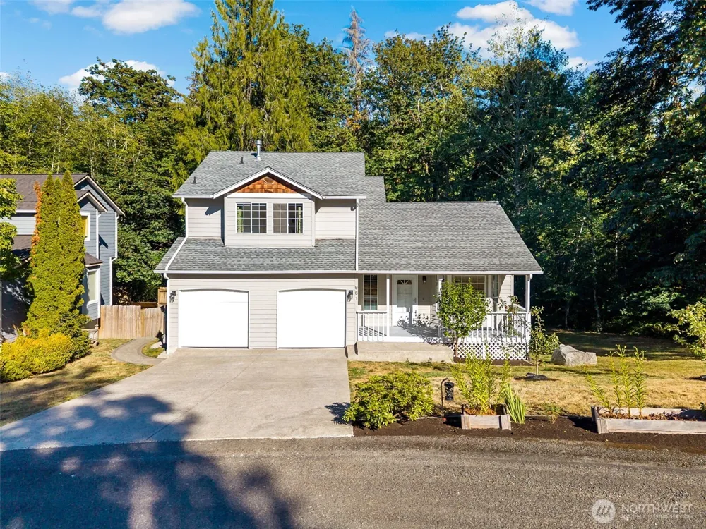 961 NE Winston Dr Bremerton, WA 98311
