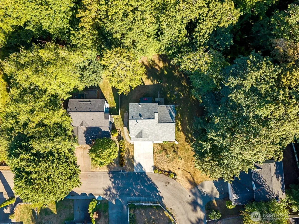 961 NE Winston Dr Bremerton, WA 98311