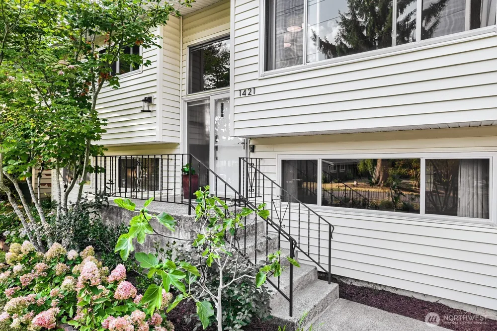 1421 218th Street SW Lynnwood, WA 98036