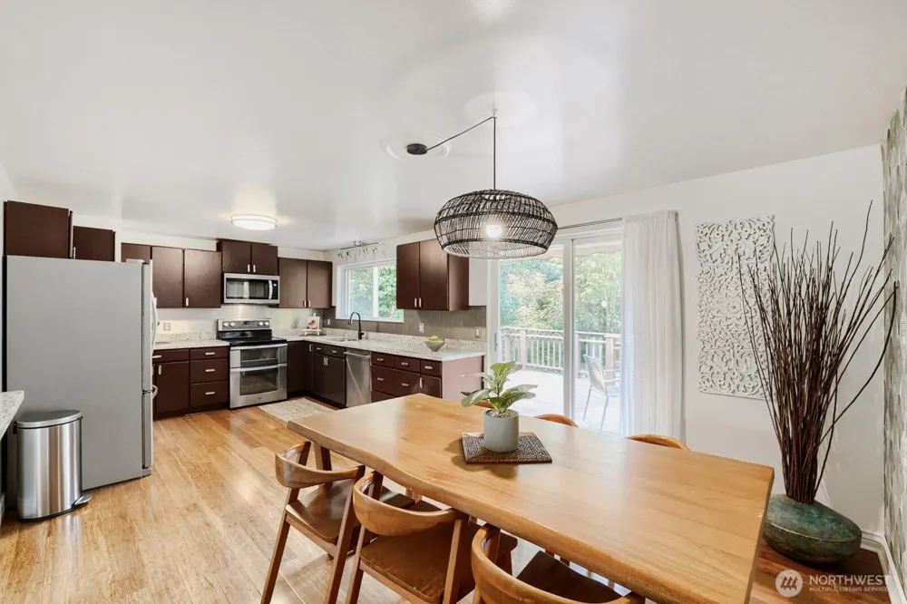 1421 218th Street SW Lynnwood, WA 98036