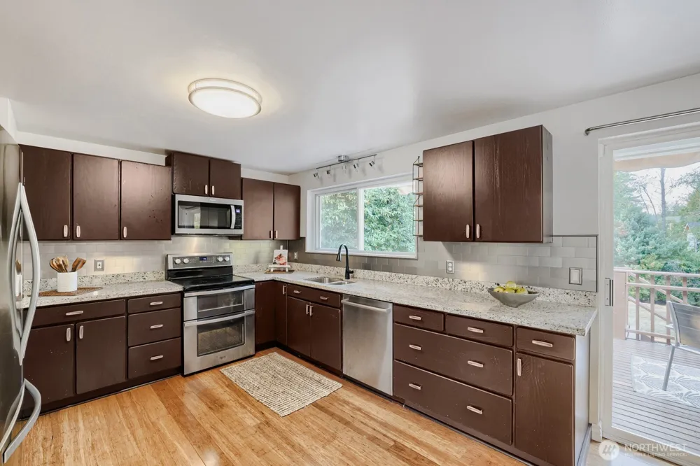 1421 218th Street SW Lynnwood, WA 98036