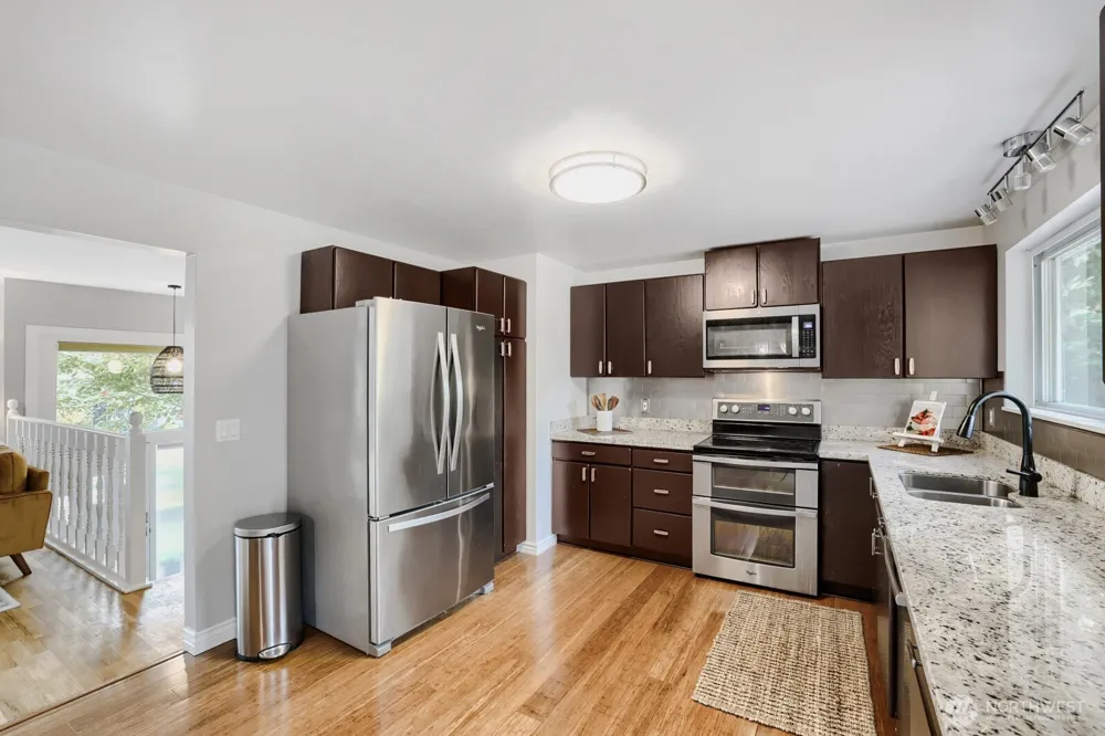 1421 218th Street SW Lynnwood, WA 98036