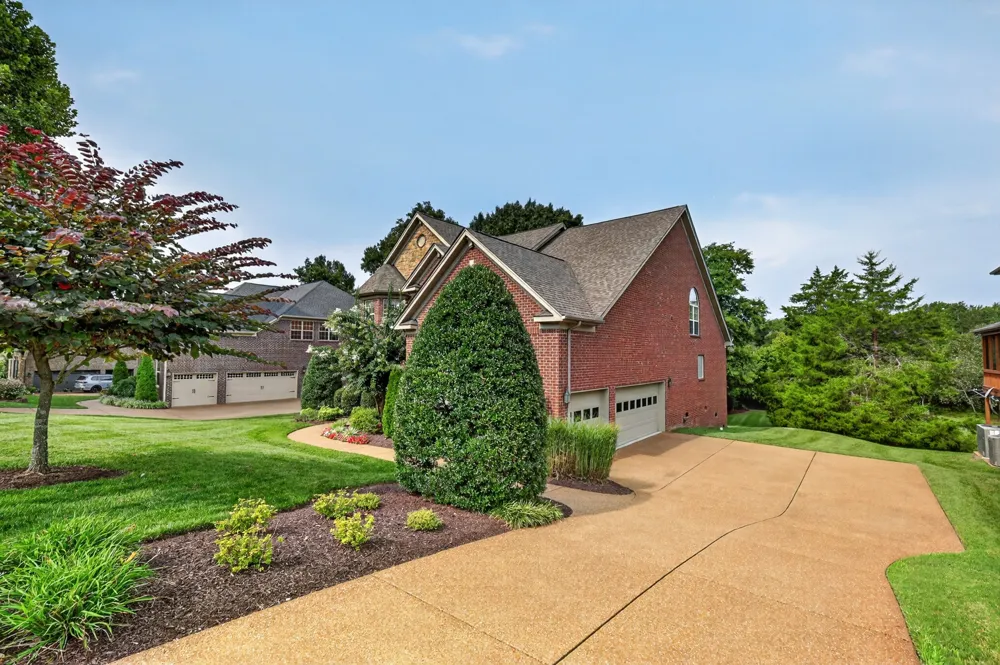 7166 Tullamore Ln Franklin, TN 37067