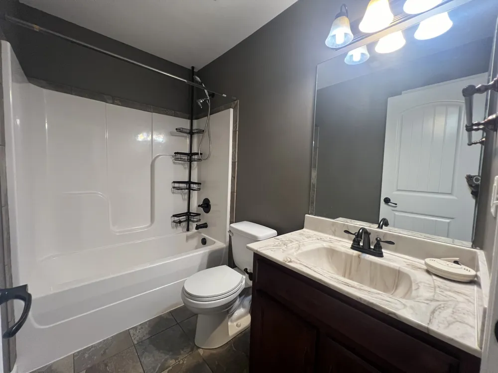 1701 Winterhaven Ct Clarksville, TN 37042