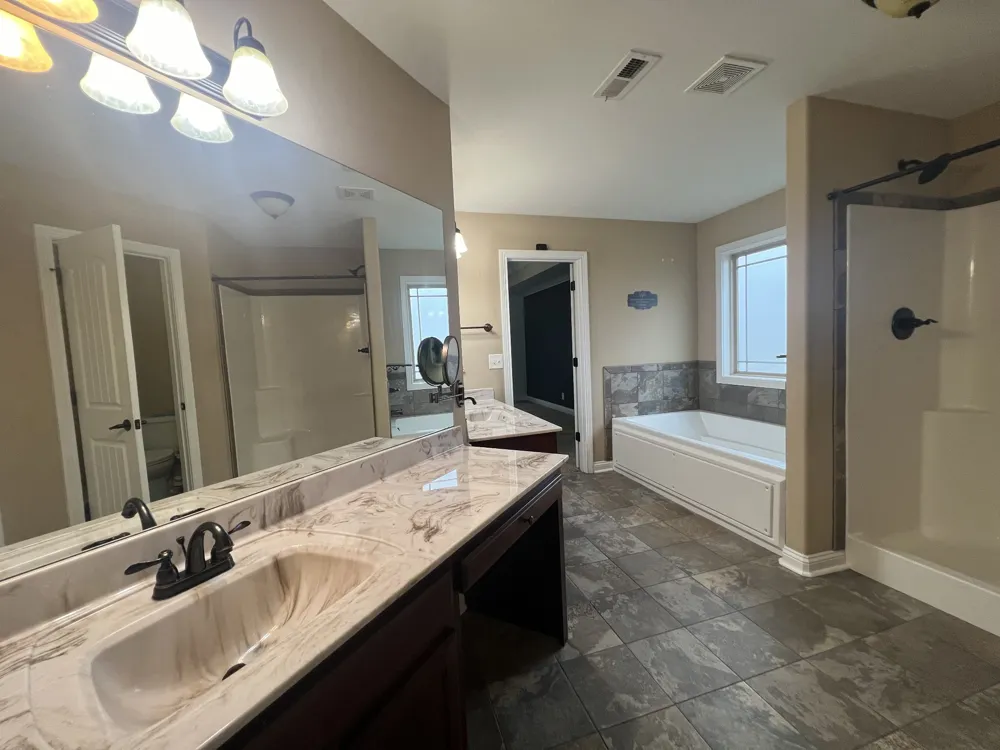 1701 Winterhaven Ct Clarksville, TN 37042