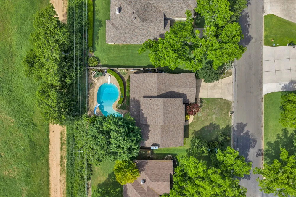 264 Turkey Run Meadowlakes, TX 78654