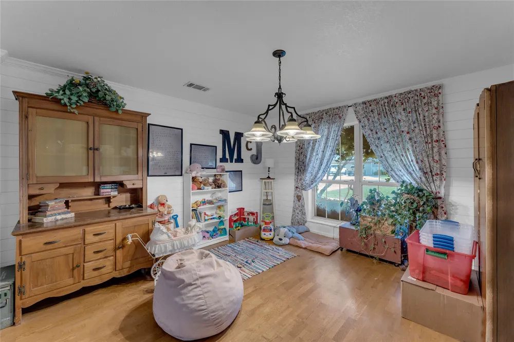264 Turkey Run Meadowlakes, TX 78654