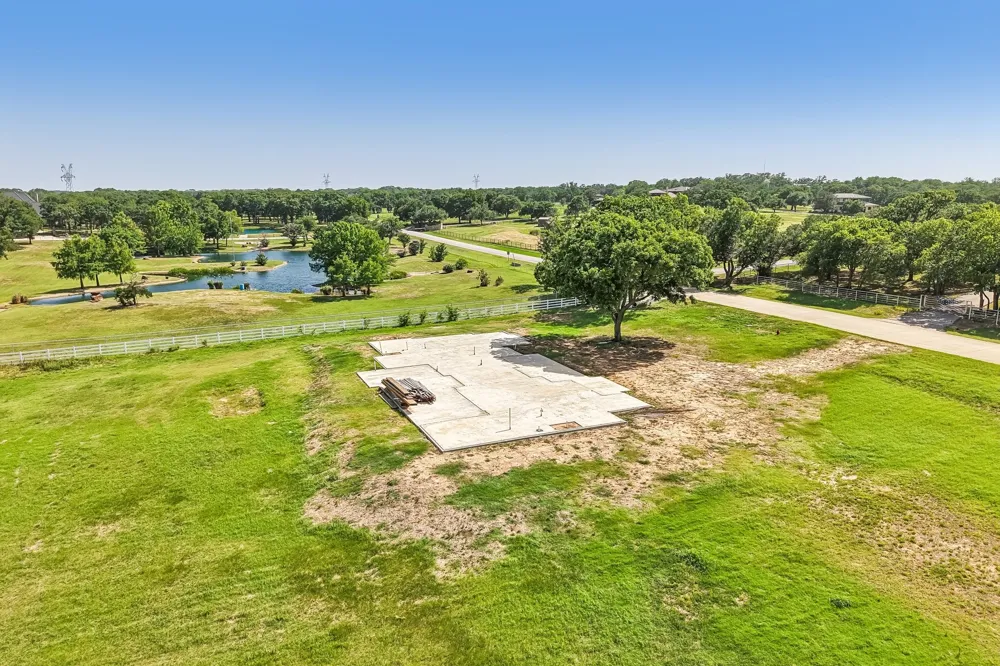 1181 Fox Run Bartonville, TX 76226