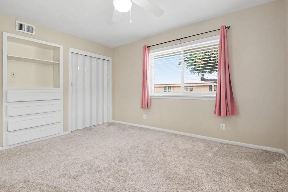1114 Glouchester Drive Garland, TX 75040
