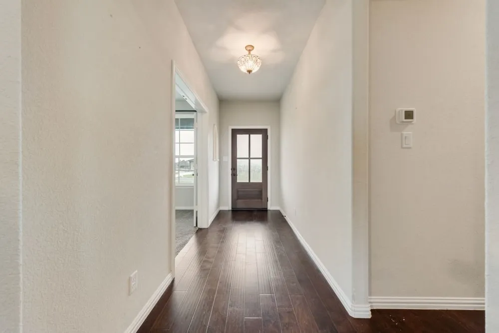6016 Ember Crest Drive Weatherford, TX 76085
