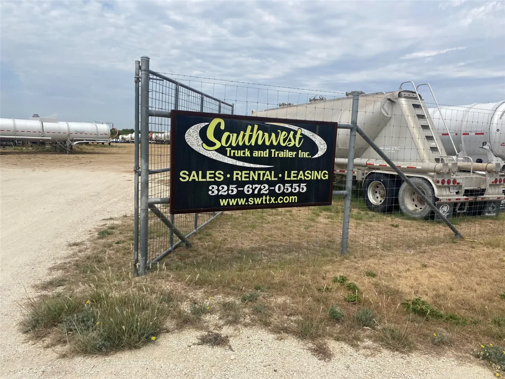8306 I-20 Clyde, TX 79510