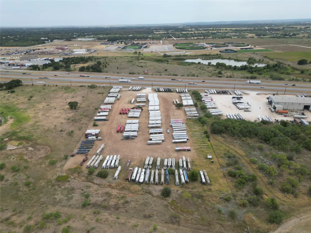 8306 I-20 Clyde, TX 79510