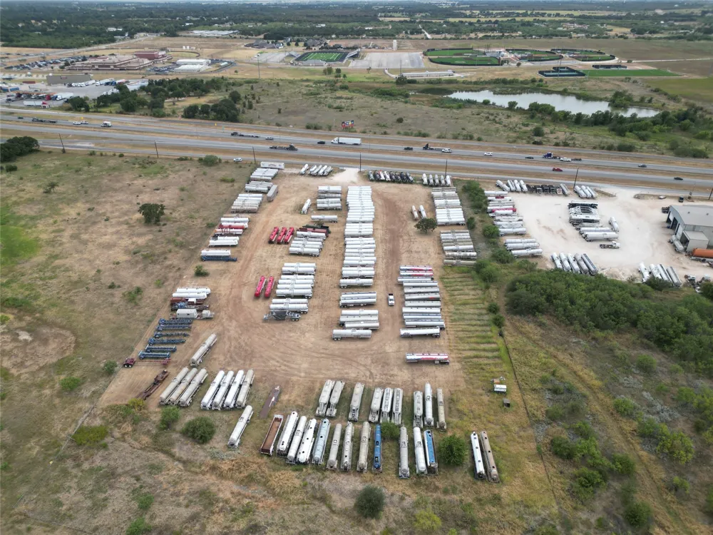 8306 I-20 Clyde, TX 79510