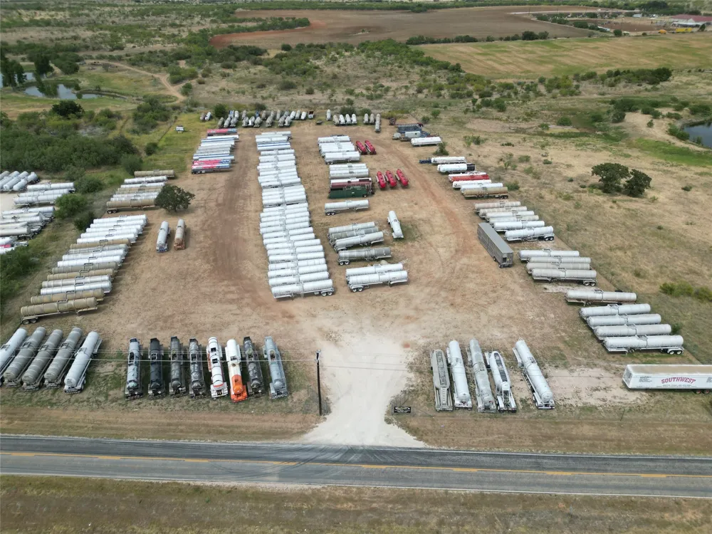 8306 I-20 Clyde, TX 79510