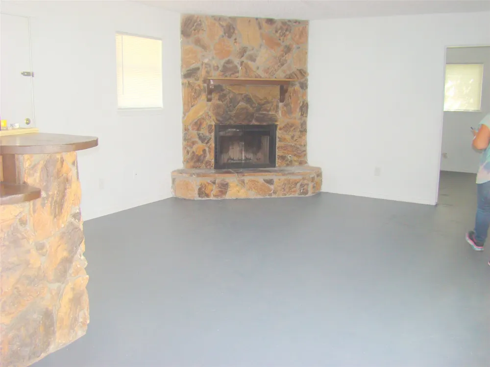 1506 Preston Street Ennis, TX 75119