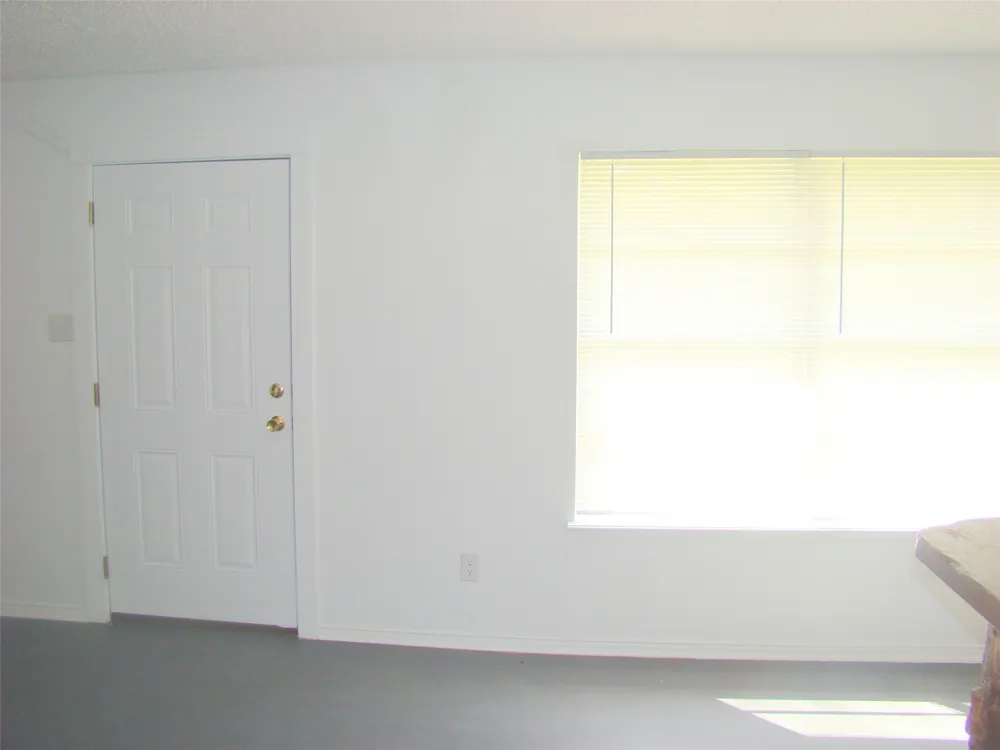 1506 Preston Street Ennis, TX 75119