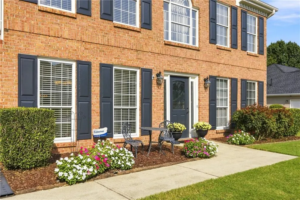 3845 Brushy Wood Court Loganville, GA 30052
