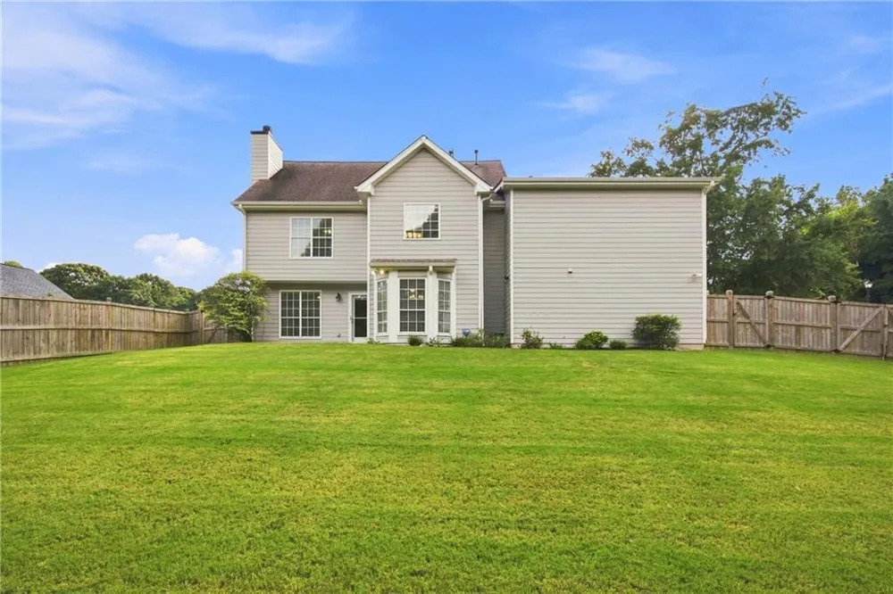 3845 Brushy Wood Court Loganville, GA 30052