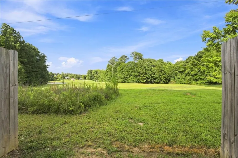 3845 Brushy Wood Court Loganville, GA 30052