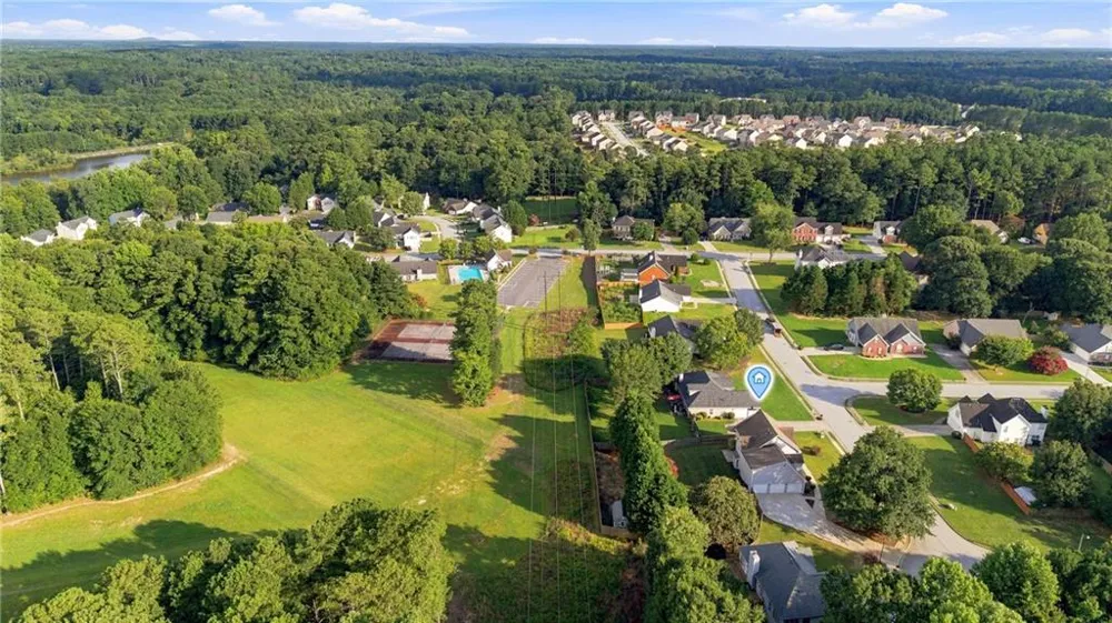 3845 Brushy Wood Court Loganville, GA 30052